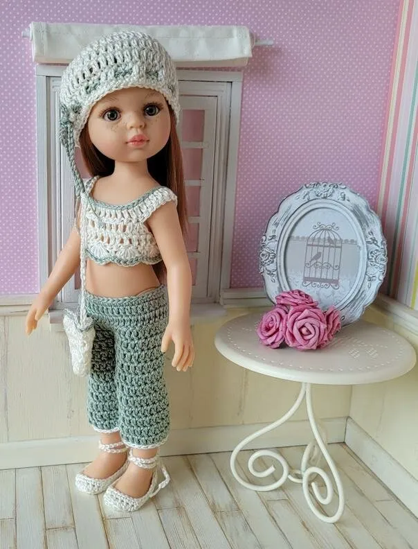 "Pastel" patron crochet poupée Paola Reina Las Amigas